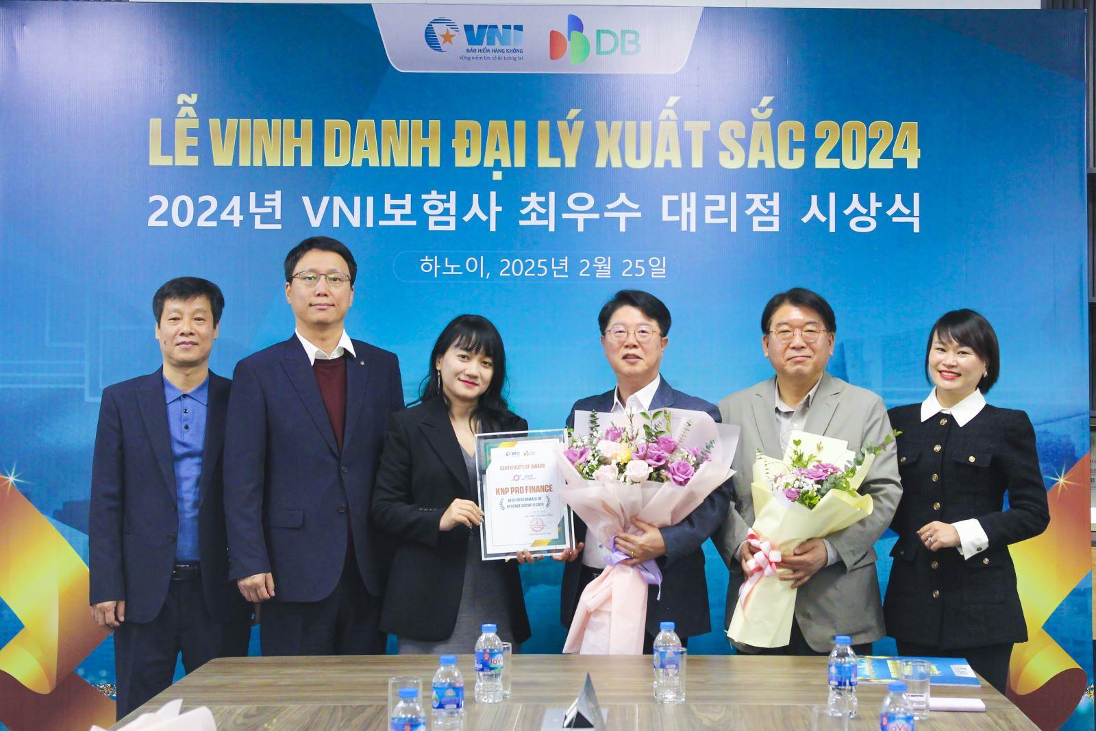 VNI VINH DANH ĐẠI LÝ HÀN QUỐC XUẤT SẮC NĂM 2024