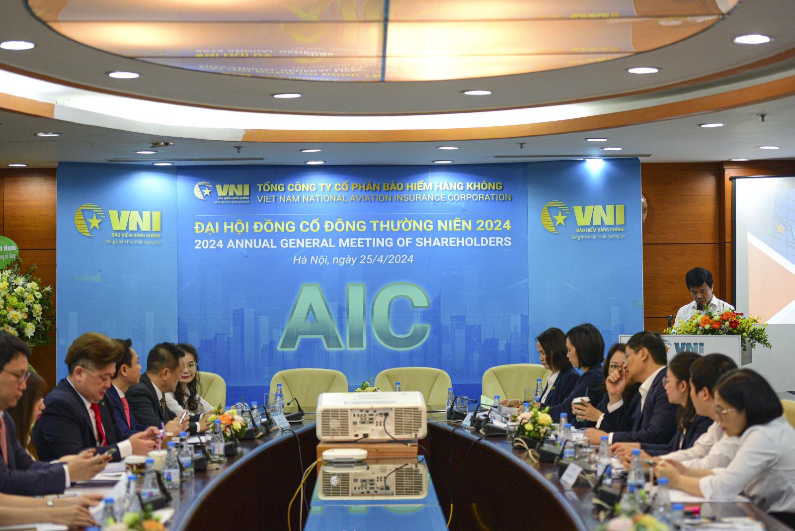 VNI ĐẠI HỘI ĐỒNG CỔ ĐÔNG THƯỜNG NIÊN 2024 - NỘI LỰC MỚI, VỊ THỂ MỚI