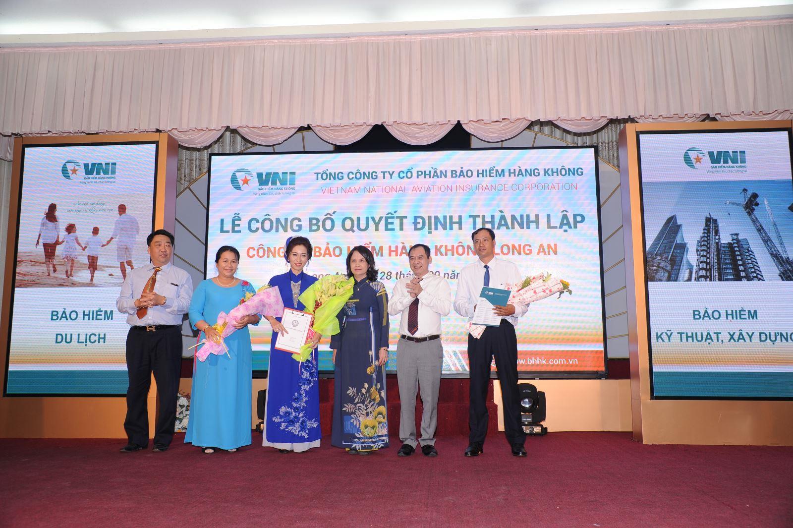 VNI Long An tưng bừng khai trương thành lập