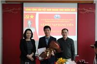 VNI Chi bộ Bảo hiểm Hàng không Hội sở kết nạp đảng viên 