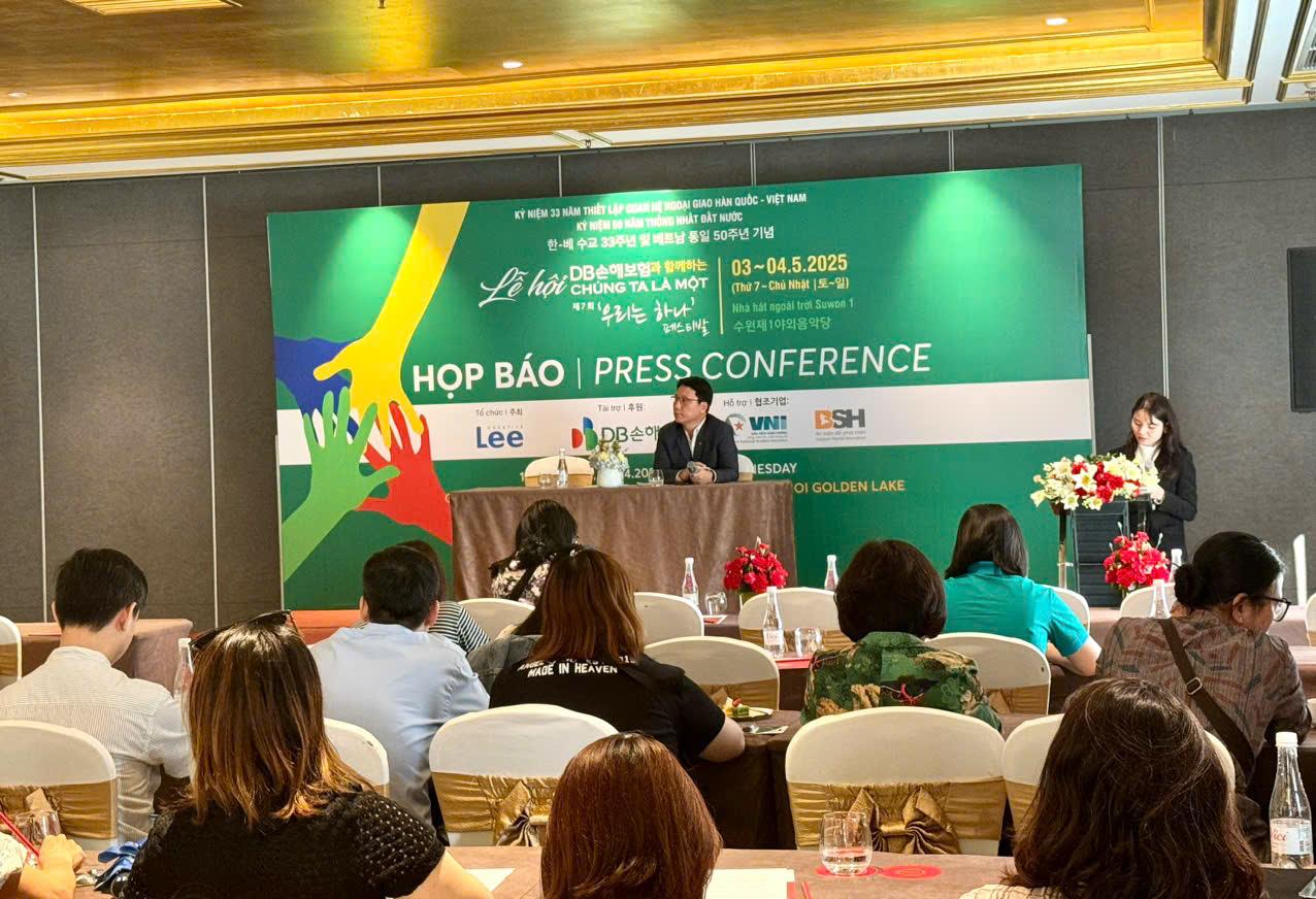 VNI và DB Insurance tổ chức Lễ Hội 