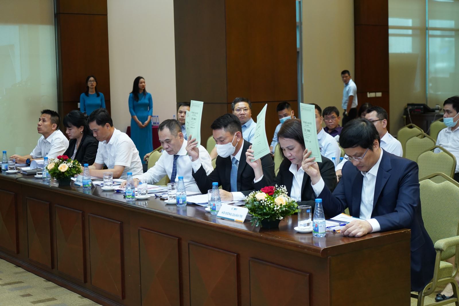 Cổ đông đồng thuận nhất trí cao thông qua các vấn đề đưa ra thảo luận tại Đại hội