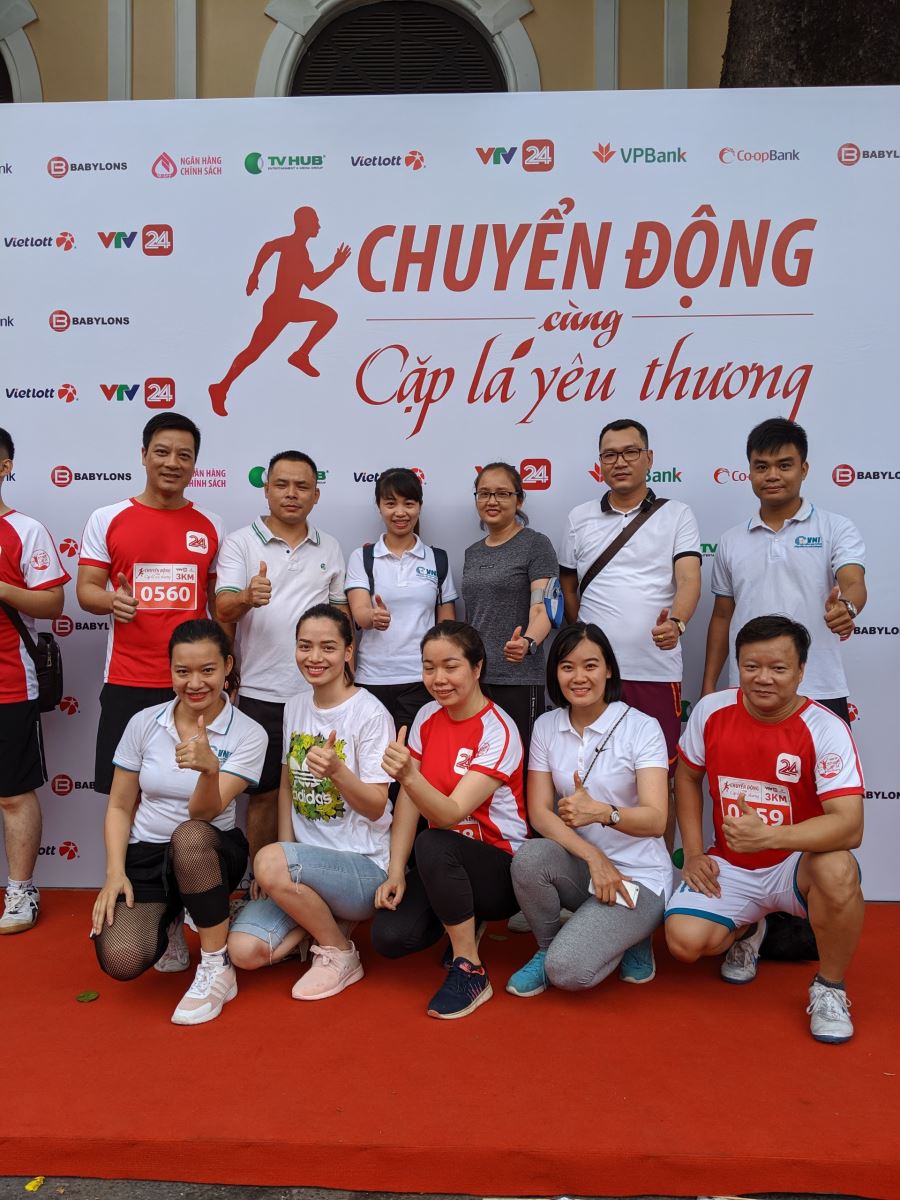 VNI ủng hộ và tham gia giải chạy chuyển động cùng cặp lá yêu thương 1