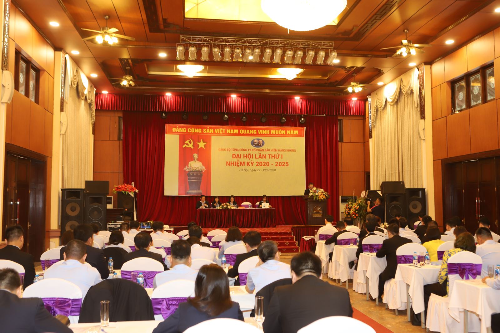 Đại hội Đảng bộ Tổng công ty Cổ phần Bảo hiểm Hàng không 1