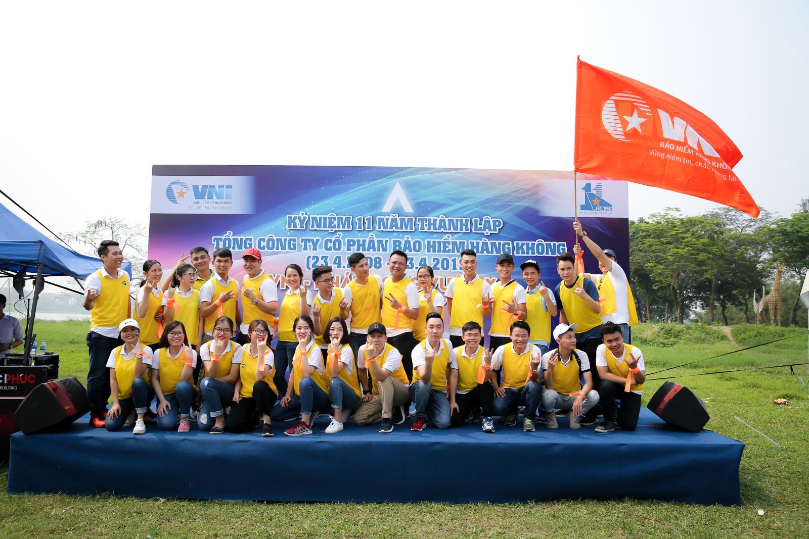 VNI kỷ niệm 11 năm ngày thành lập và tổ chức hoạt động team building 8