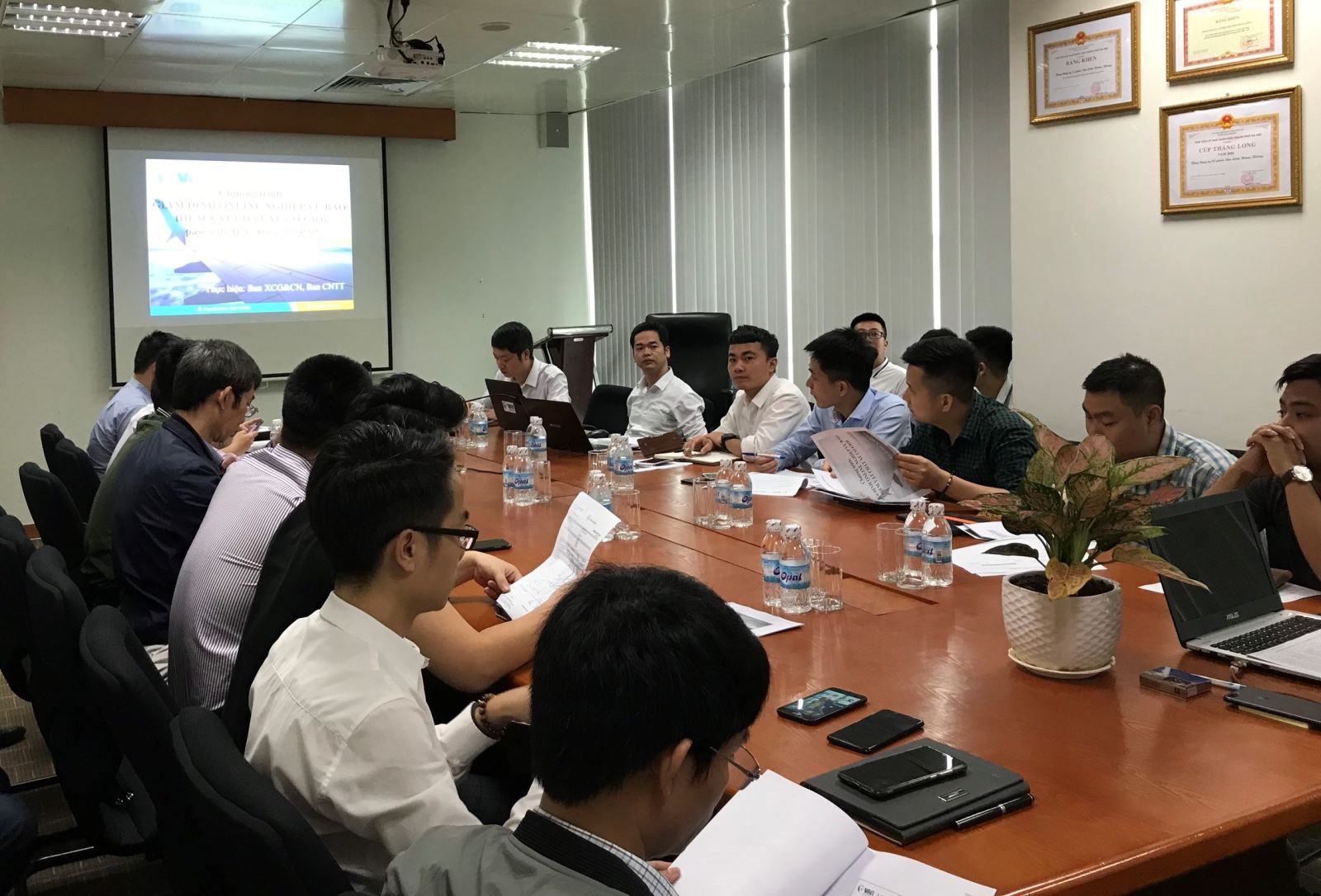 VNI triển khai ứng dụng phần mềm giám định bồi thường vật chất xe trực tuyến